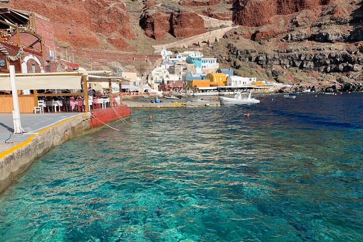 Explore Santorini Stress-Free: Private Highlights Guided Tour photo 6