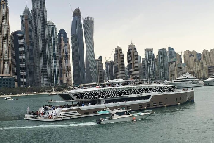 Dawn-to-Dunes: 6-Day Dubai and Abu Dhabi Highlights Tour photo 4
