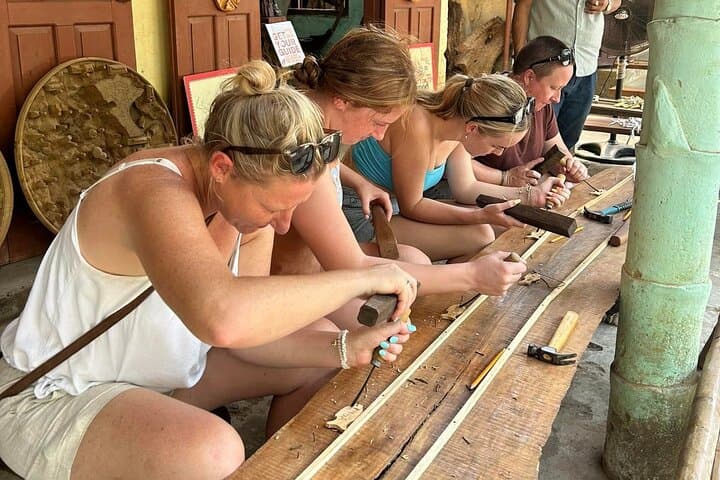 Hoi An Eco Tour: Pottery, Carpentry & Tra Que Farming Experience photo 5