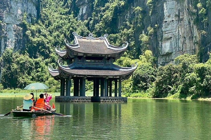 Private Ninh Binh Day Trip: Trang An, Bich Dong & Mua Cave Viewpoint
