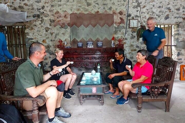 Private Luxury Ninh Binh Day Trip: Hoa Lu, Tam Coc & Mua Cave Guide photo 5