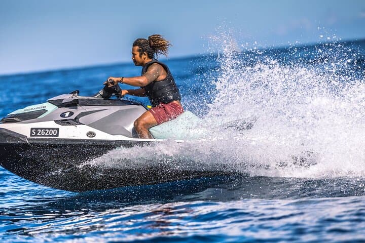 Jetski Rental in Malta — Speed Along Rocky Coastlines and Blue Lagon Views photo 2