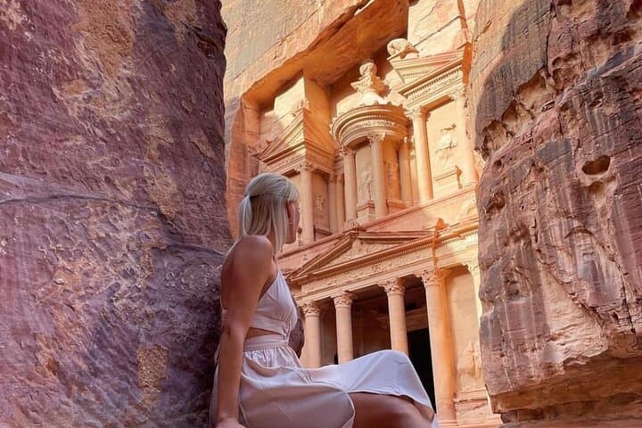 10-Day Best of Jordan Private Tour — Petra, Wadi Rum, Dead Sea & Aqaba photo 5