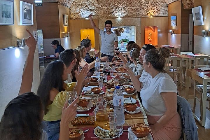 Lisbon Food & Wine Walking Tour in Mouraria — Full-Menu Tastings photo 3