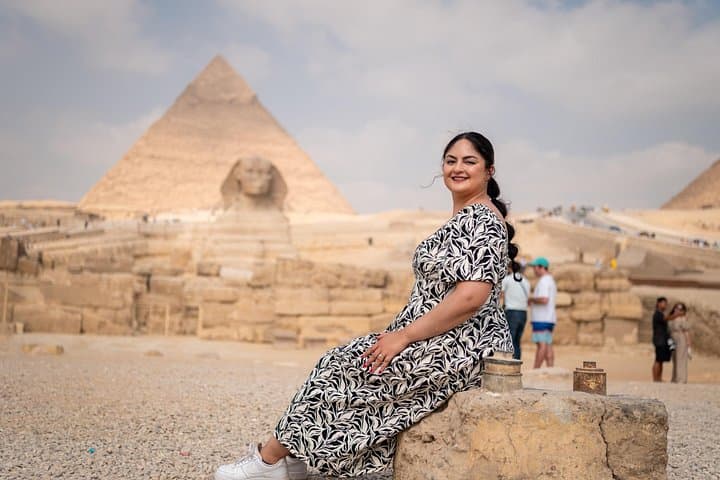 Women-Led Private Tour: Pyramids of Giza & Great Sphinx Experience photo 6