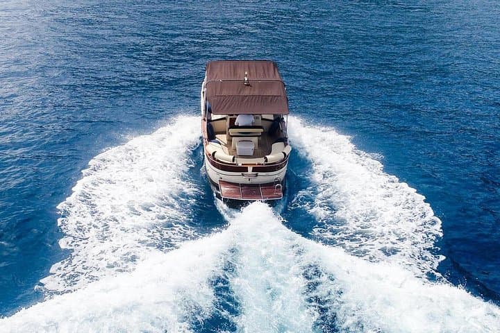 Private Capri Boat Tour with Nerano Stop — Swim Coves & Local Cuisine photo 4