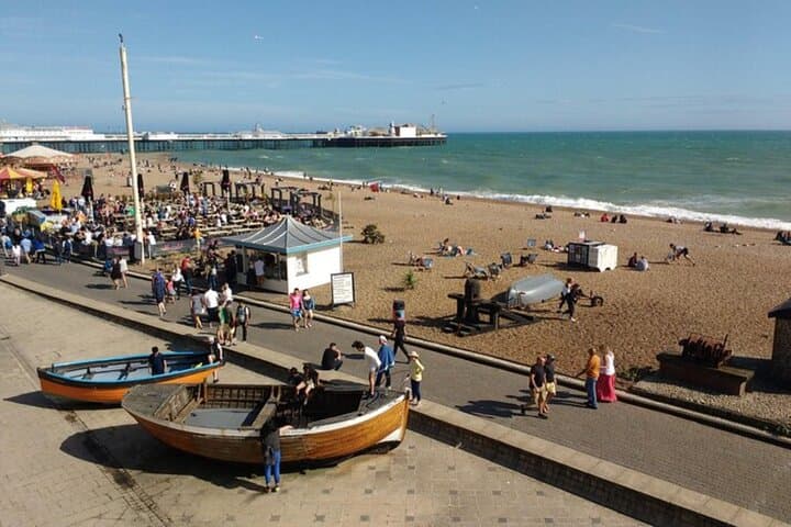 Brighton Walking Tour: Landmark Stroll with Light Meal in The Lanes & North Laine photo 3