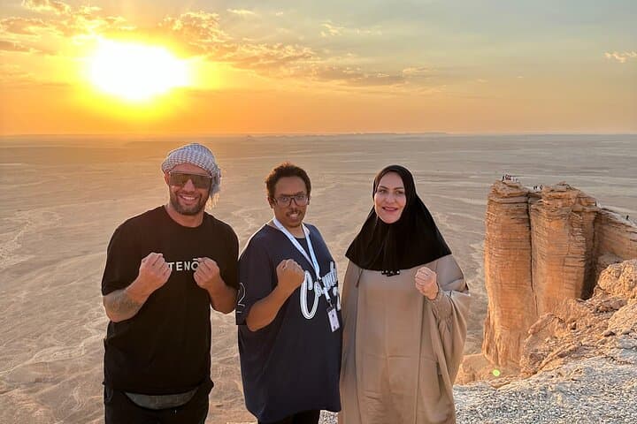 Edge of the World Riyadh: Sunset Hike, Camel Ride & Bin Rasheed Bat Cave photo 2