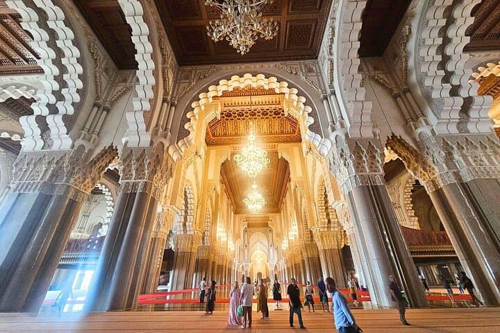 Casablanca Hassan II Mosque Guided Tour & Arab League Park Walk photo 3