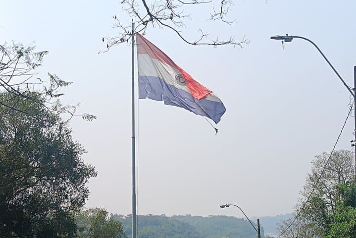 Small-Group Paraguay Day Tour: Itaipu, Triple Border & Monday Falls photo 4