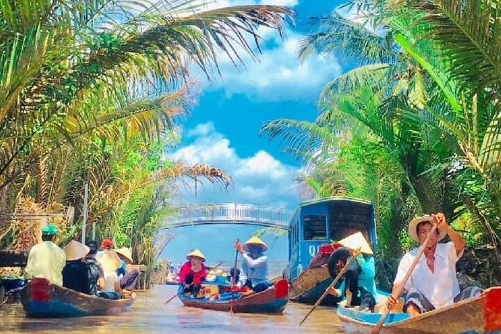 Cai Rang Morning: Full-Day Can Tho Floating Market & Con Son Orchard Experience photo 4