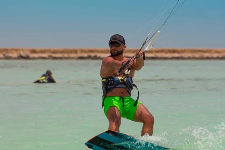 Fly & Glide: Ultimate 2-Hour Kiteboarding Lesson in Hurghada photo 3