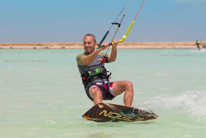 Advanced Kite Surfing Lesson in Hurghada: 3‑Hour Private Coaching with Transfer photo 5