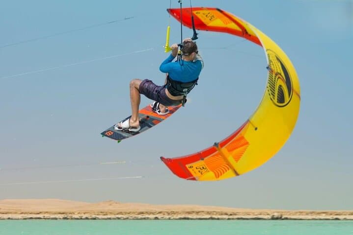 Advanced Kite Surfing Lesson in Hurghada: 3‑Hour Private Coaching with Transfer