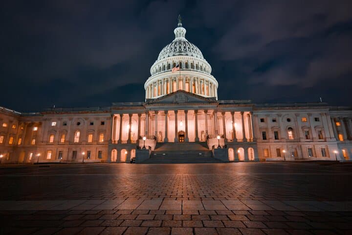 Nighttime True-Crime Tour of Washington DC: Scandals, Rooftops & Landmarks