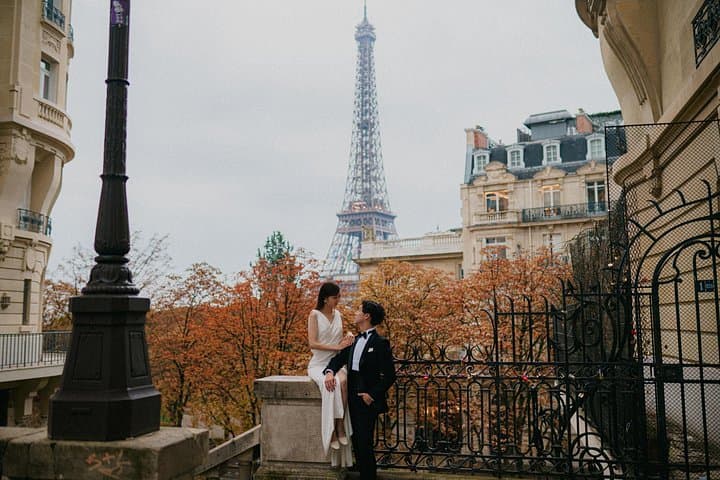 Pro Photoshoot at the Eiffel Tower: Trocadéro, Avenue de Camoëns & Bir-Hakeim photo 1