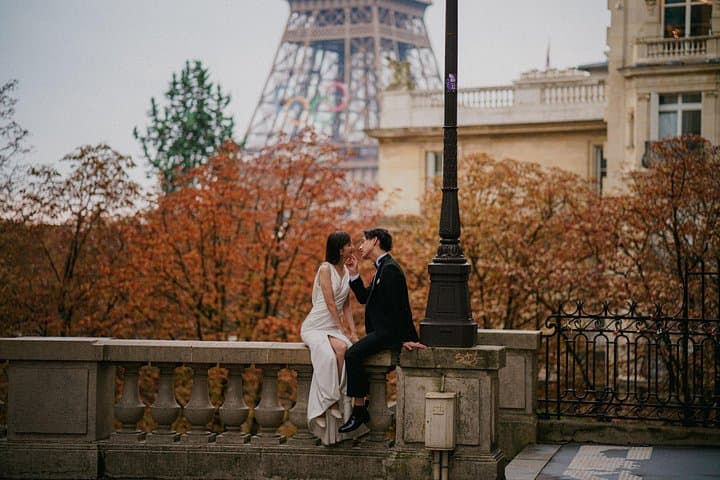Pro Photoshoot at the Eiffel Tower: Trocadéro, Avenue de Camoëns & Bir-Hakeim photo 2