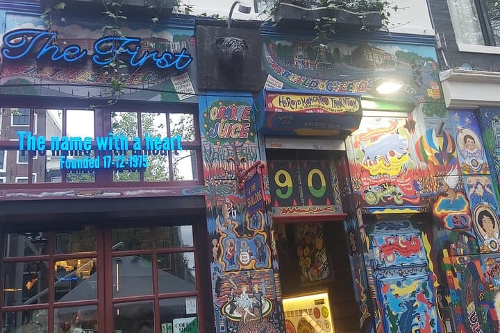 Amsterdam Red Light District Secrets and History Walking Tour photo 4