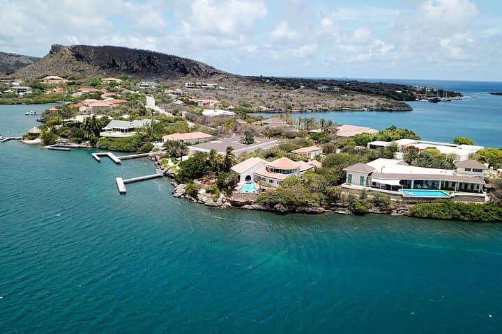 Private Boat Trip in Curaçao: Snorkel the Tugboat Wreck & Spanish Waters (3–4H) photo 4
