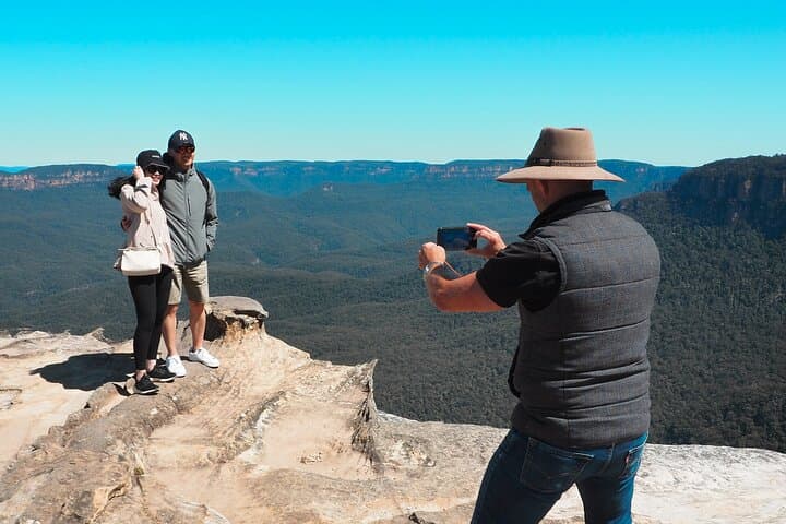Blue Mountains Small-Group Day Tour: Sydney Zoo, Scenic World & 3 Sisters photo 1