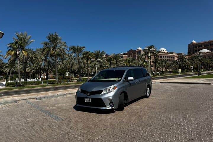 Dubai to Fujairah Private Transfer — Airport & City One-Way or Return photo 4