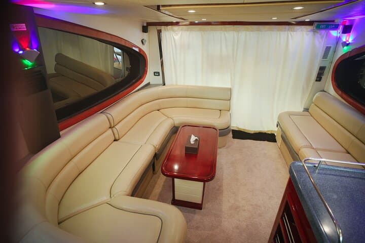 Dubai 50ft Al Shali Yacht Rental — 1-Hour Private Cruise for 20 photo 3