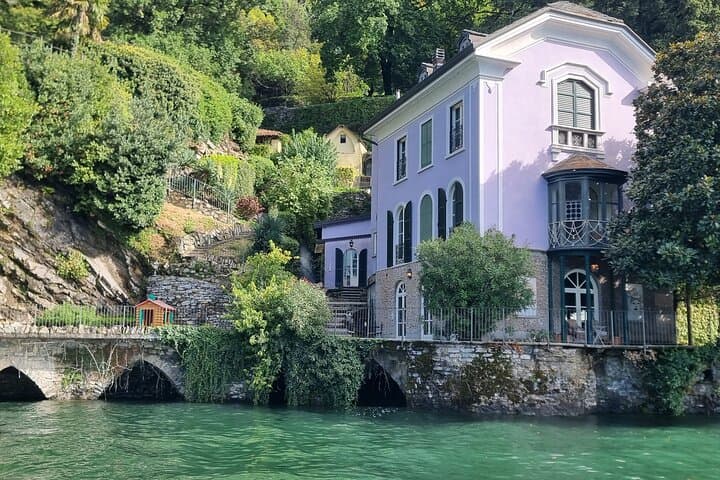 Lake Como Shared Boat Tour & Prosecco Aperitif: One-Hour Mini Cruise photo 4