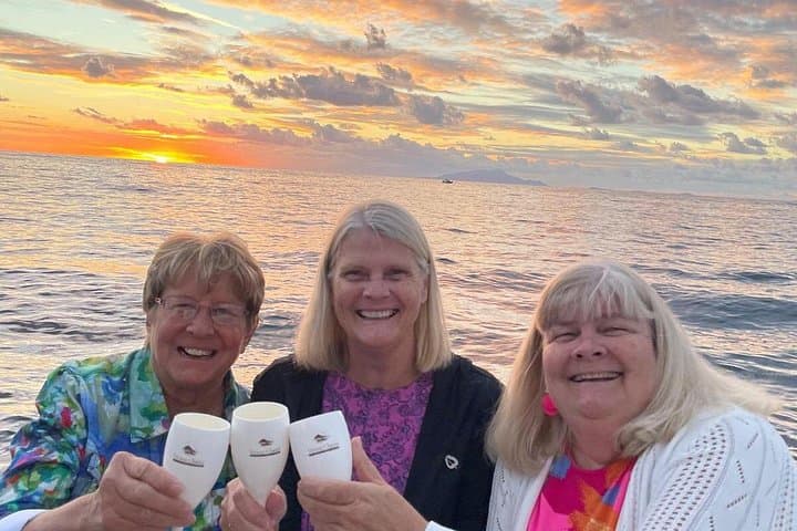 Sorrento Sunset Cruise: Evening Boat Tour on the Bay of Naples photo 4
