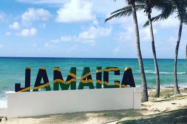 Private Sangster Airport Transfer to Trelawny Resorts — VIP Shuttle to Oyster Bay & Royalton