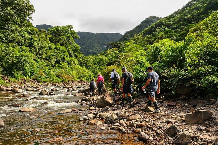 Itaimbezinho Canyon Trail and Picnic at Aparados da Serra photo 2