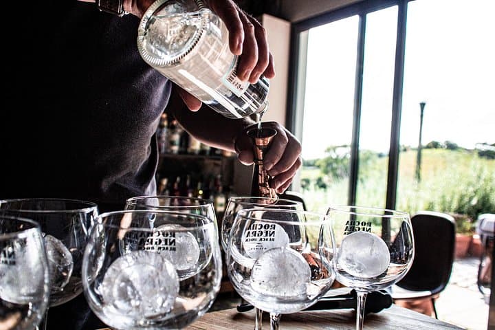 Half-Day Lagoa do Fogo and Gin Library Tour on São Miguel photo 5