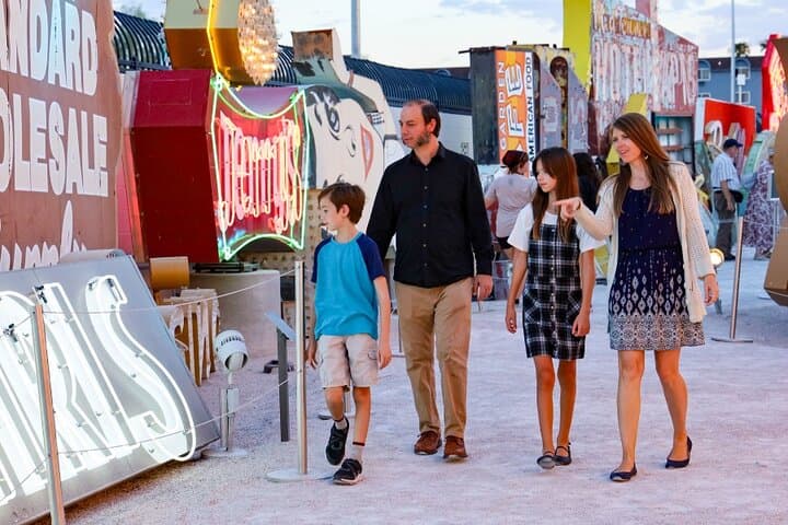 Exploring The Neon Museum Las Vegas: Boneyard Signs, Timed Admission & Visitor Tips photo 2