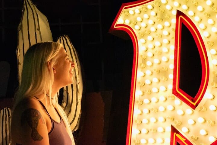 Exploring The Neon Museum Las Vegas: Boneyard Signs, Timed Admission & Visitor Tips photo 6