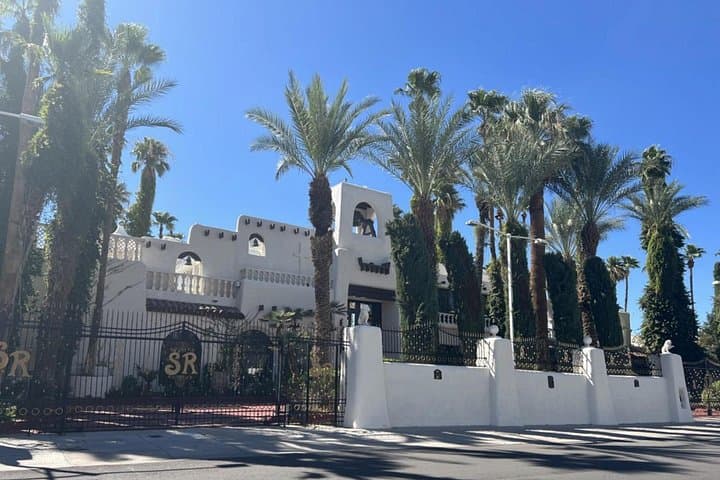 Private Celebrity Homes Driving Tour in Las Vegas — Michael Jackson to Siegfried & Roy photo 2