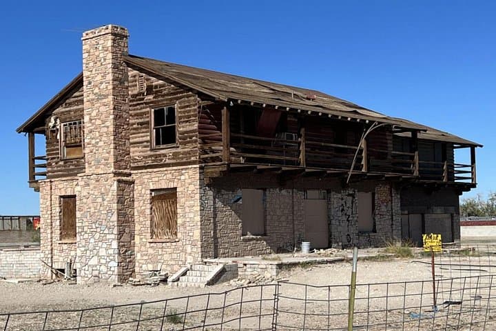 Private Celebrity Homes Driving Tour in Las Vegas — Michael Jackson to Siegfried & Roy photo 4