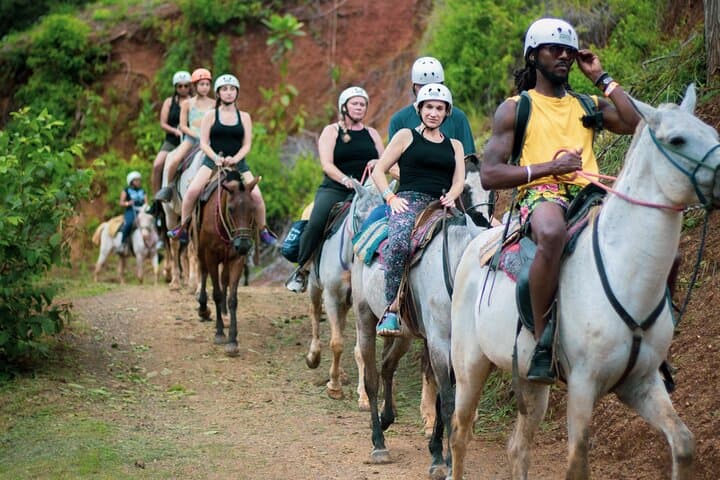 Horseback Riding to a Private Waterfall near Jacó, Costa Rica photo 3