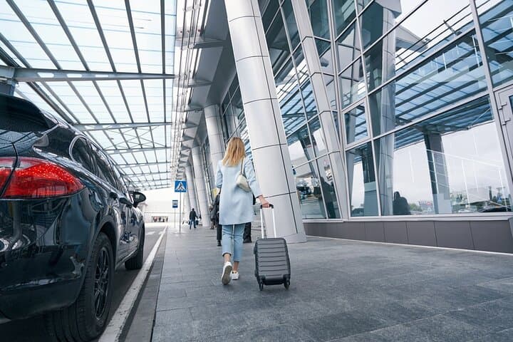 Casablanca to Marrakech Private Transfer: Comfortable 3-Hour Luxury Ride photo 5
