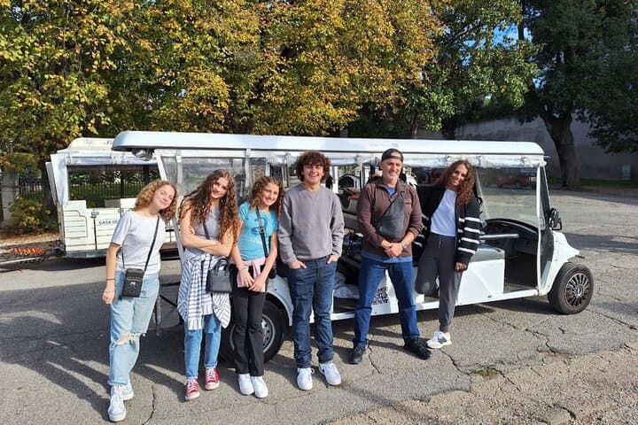 Explore Rome’s Highlights by Golf Cart: 3-Hour Small-Group City Tour photo 2