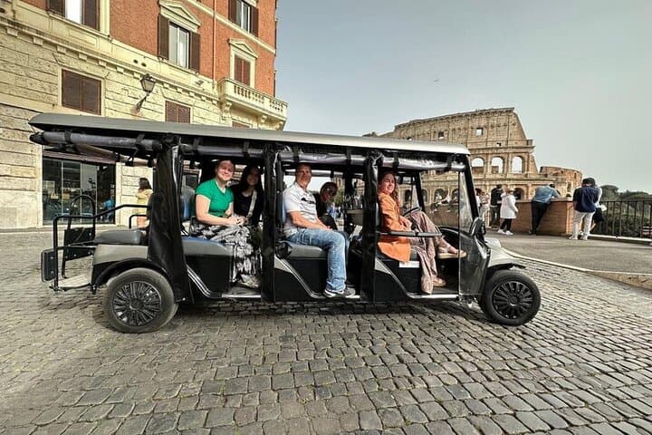 Explore Rome’s Highlights by Golf Cart: 3-Hour Small-Group City Tour photo 4
