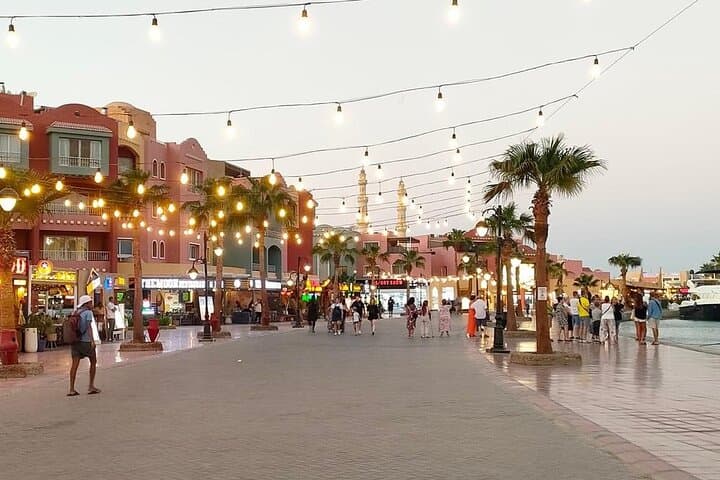 Private Hurghada City Tour — Marina, Fish Market & Old Town Experience photo 1