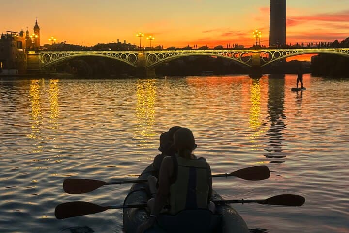 Sunset Kayak Tour on the Guadalquivir River in Seville photo 1