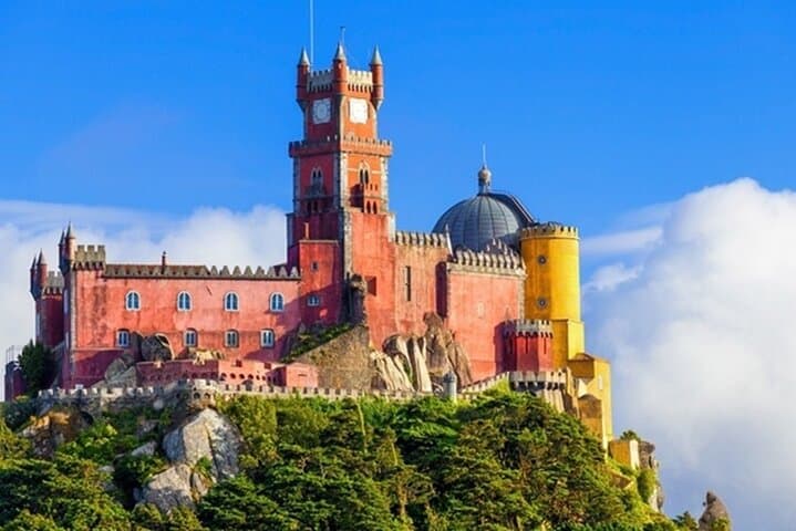 Sintra & Cabo da Roca Day Trip from Lisbon: Pena Palace, Cascais & Boca do Inferno