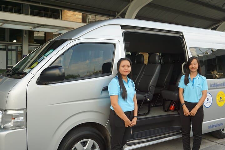 Private Mini Bus Rental in Phuket: Flexible Guided Island Tours