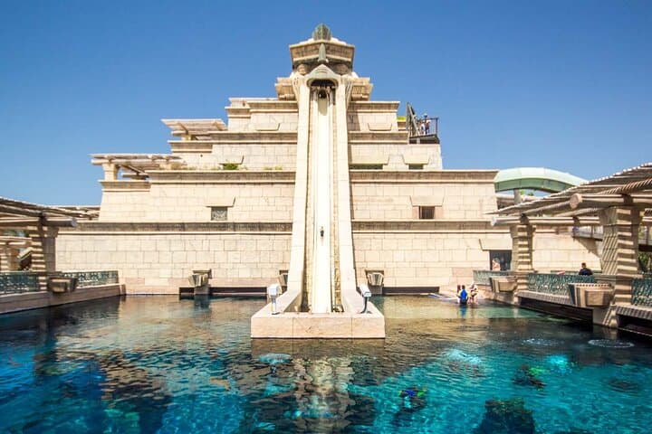 Private Transfer from Dubai Hotels to Aquaventure & Lost Chambers at Atlantis photo 6