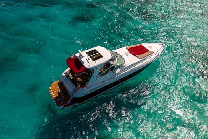 Private Luxury Yacht Charter in Aruba: Eden-Luca 45ft Cruise & Snorkel photo 2