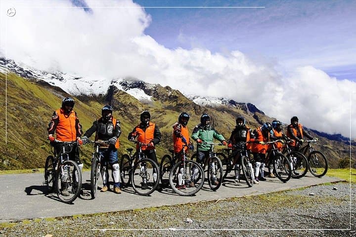 Inca Jungle 3-Day: Bike, Hike & Hot Springs to Machu Picchu photo 2