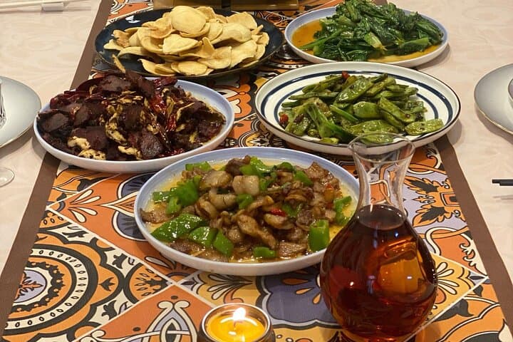 Explore Shanghai: Bund, French Concession & Homemade Lunch Experience
