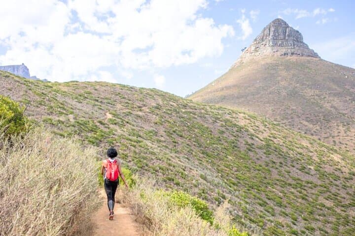 Cape Town Coastline: Mountain-to-Sea Walking Adventure from Signal Hill to Sea Point photo 2