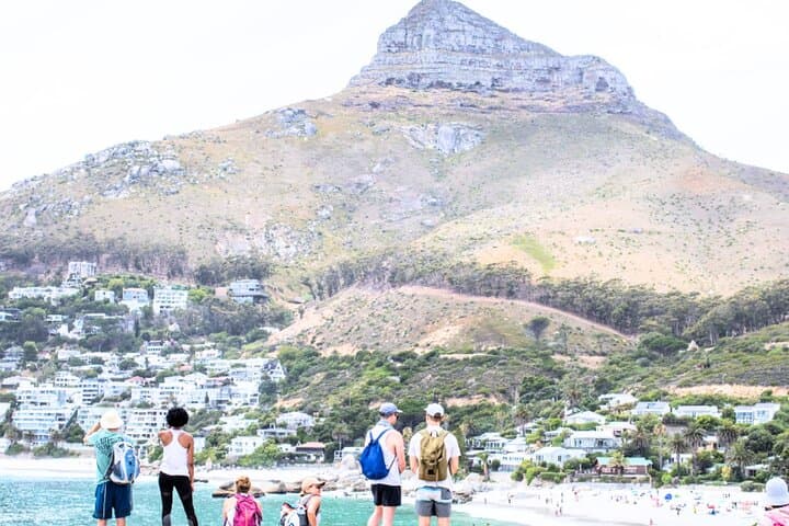 Cape Town Coastline: Mountain-to-Sea Walking Adventure from Signal Hill to Sea Point