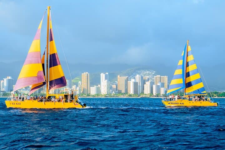 Waikiki Beach Sunset Sail on Ke Kai — 90-Minute Catamaran Cruise with Drinks photo 6